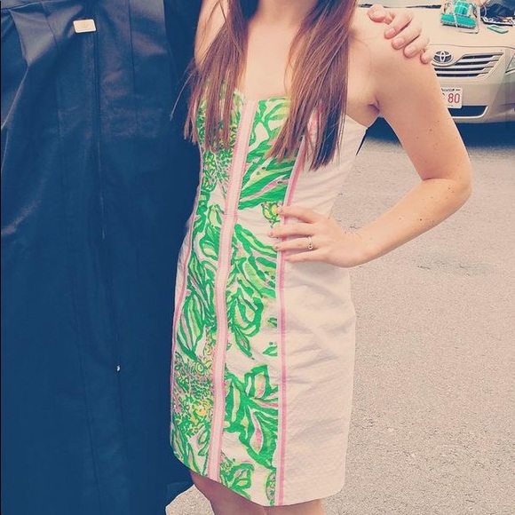 Lilly Pulitzer Angela Dress Size 2 - Picture 1 of 4